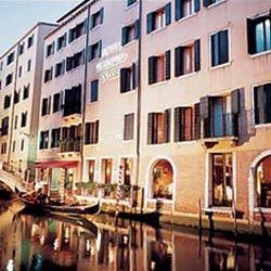 Starhotels_Venice_Exterior
